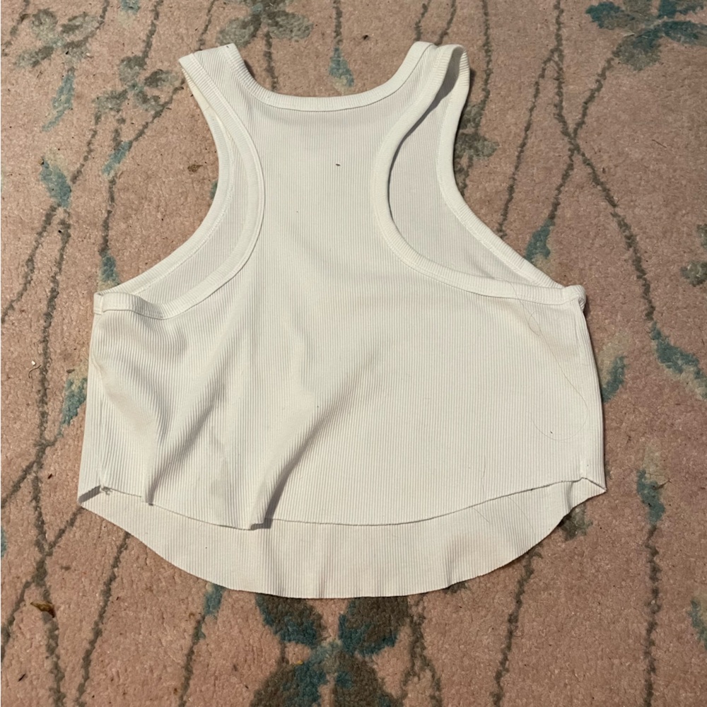 White crop top - perfect for summer #summer - Picture 4 of 4